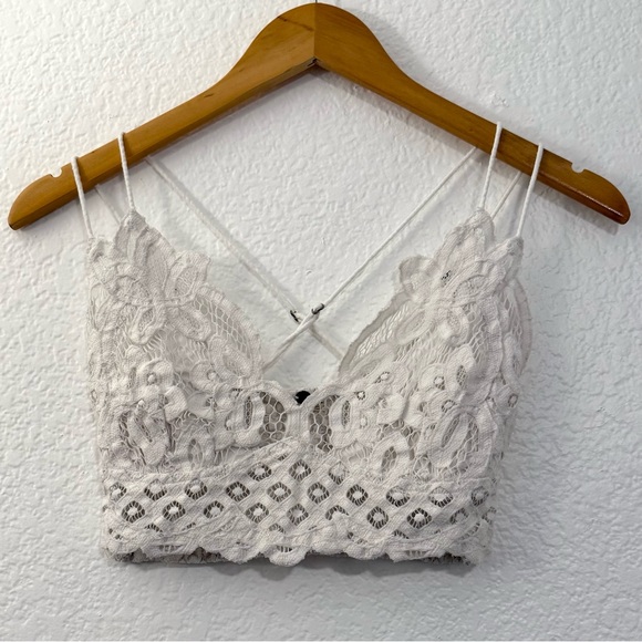 Free People Tops - Free People Women’s Adela Bralette Top, Size Medium, White Lace Boho Crop Tank